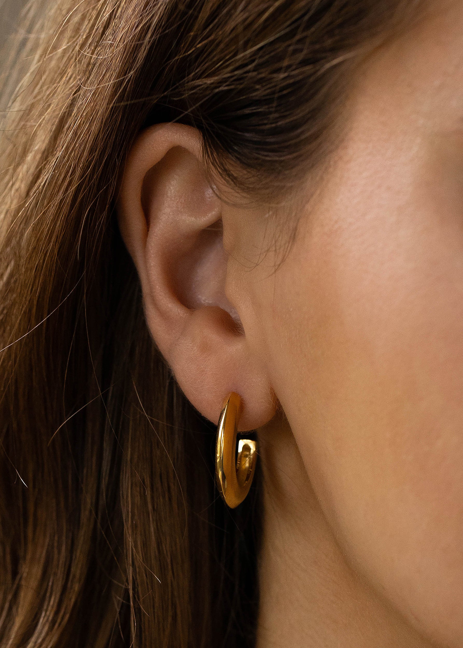 Julie Hoops