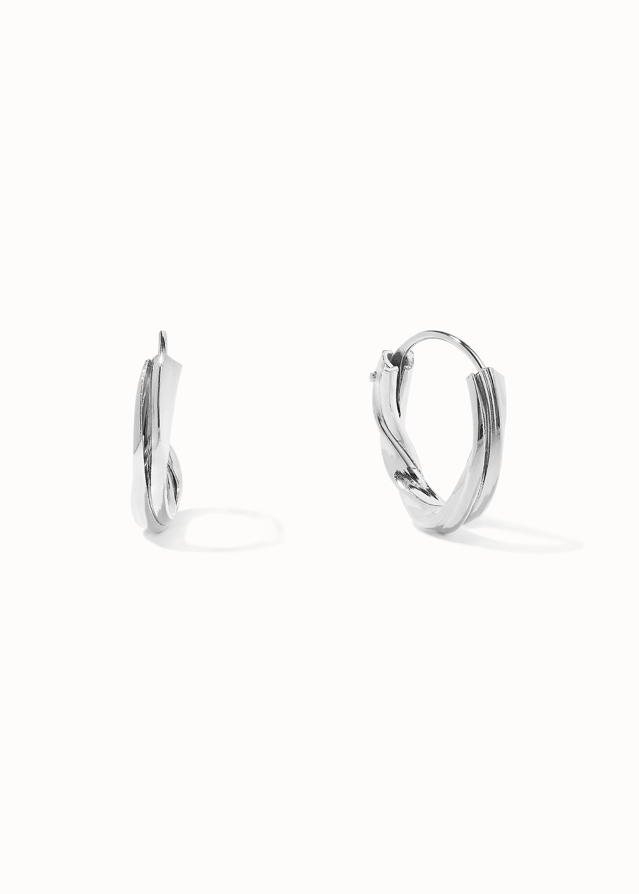 #color_silver