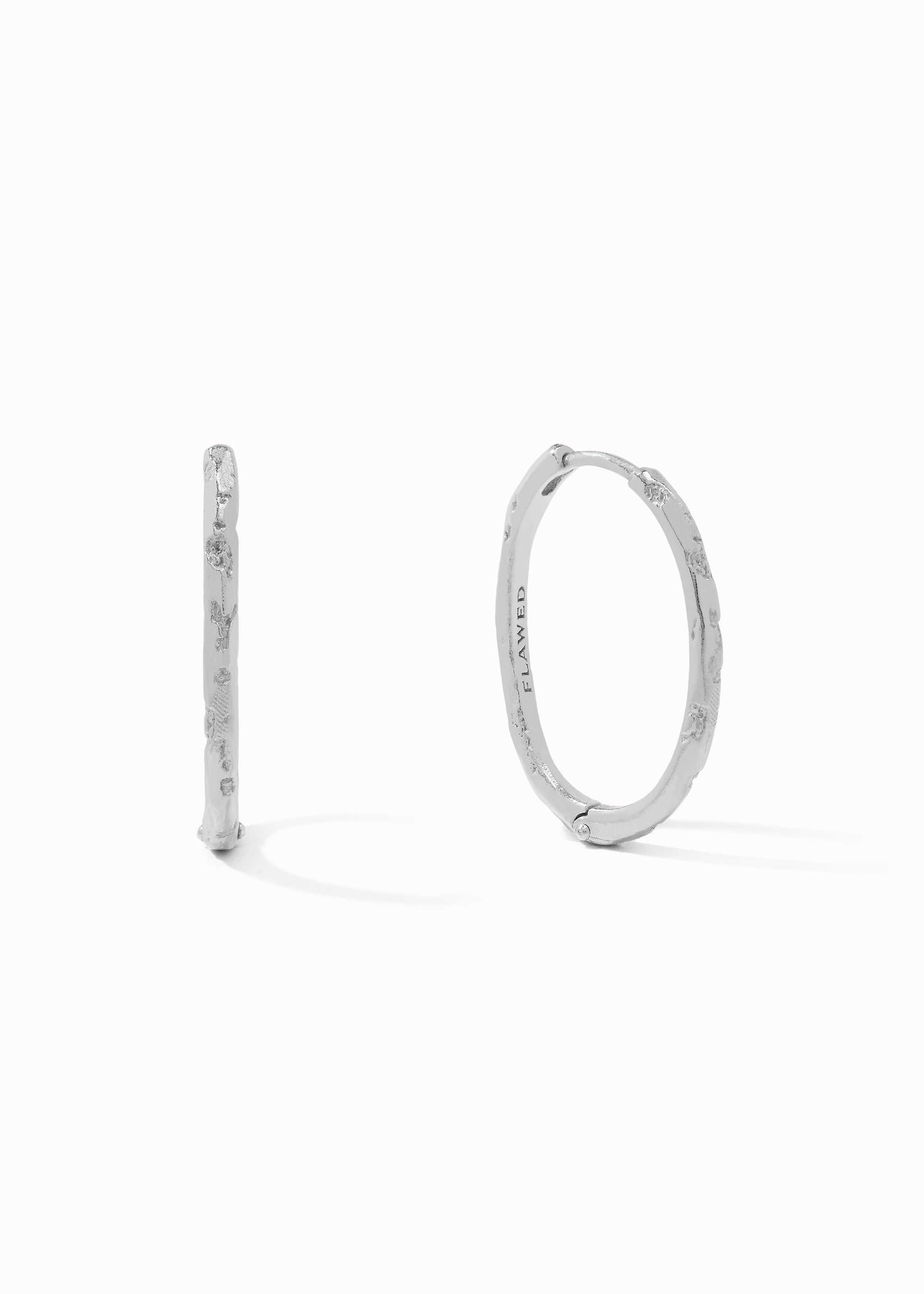 #color_silver