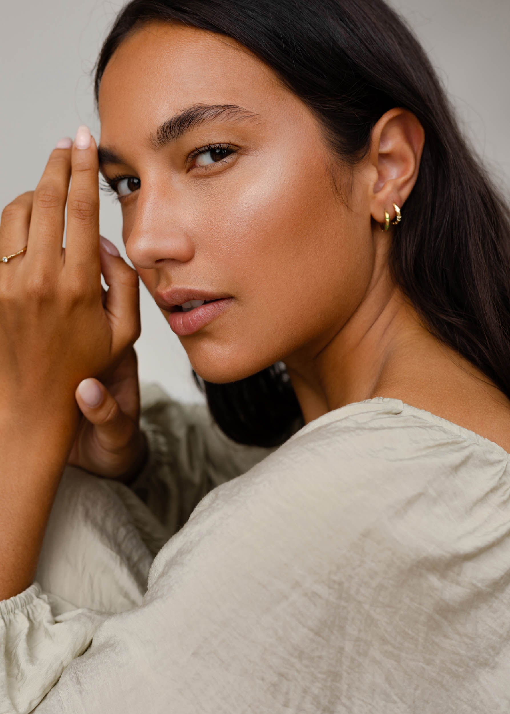 Maya Hoops Ivory