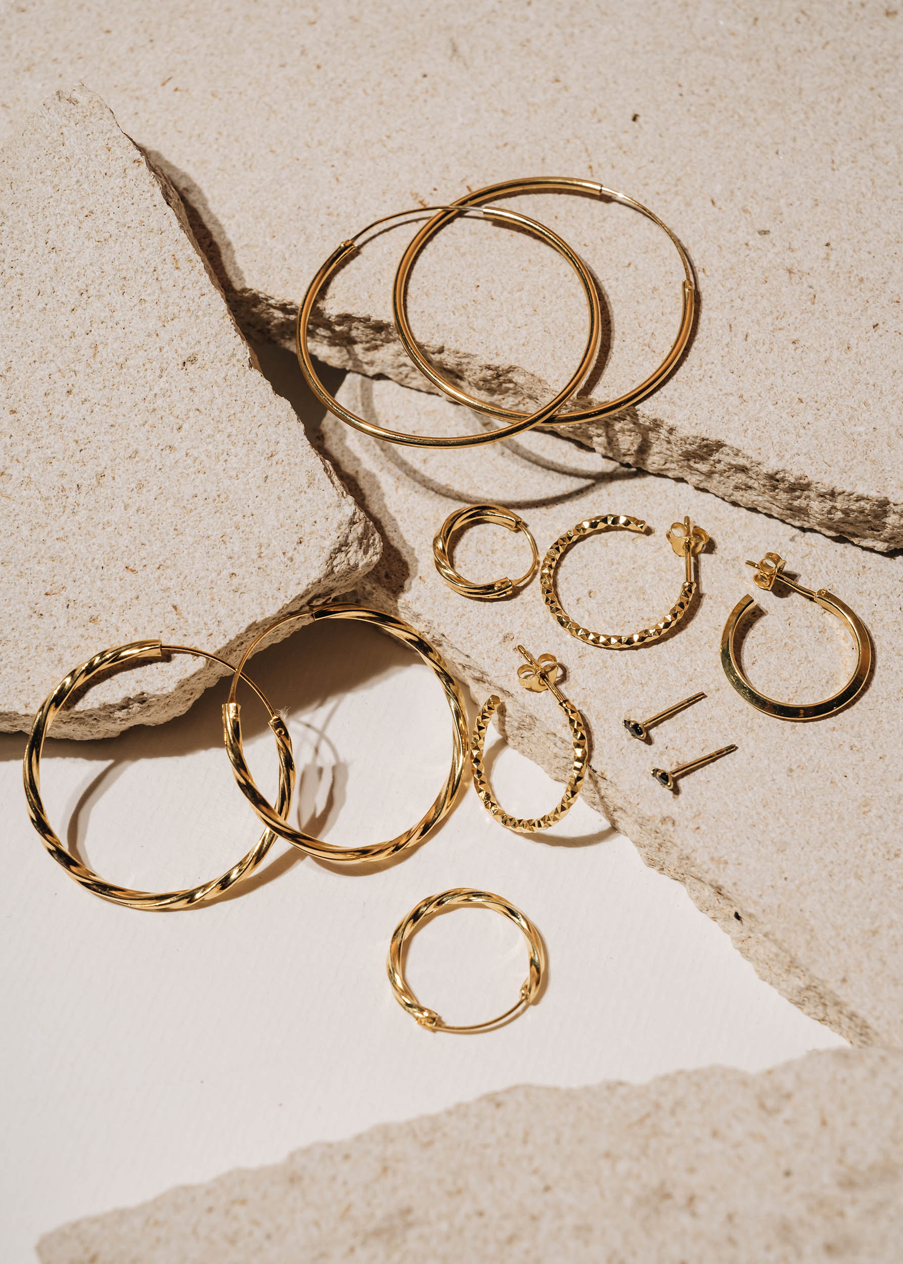 Holly Hoops