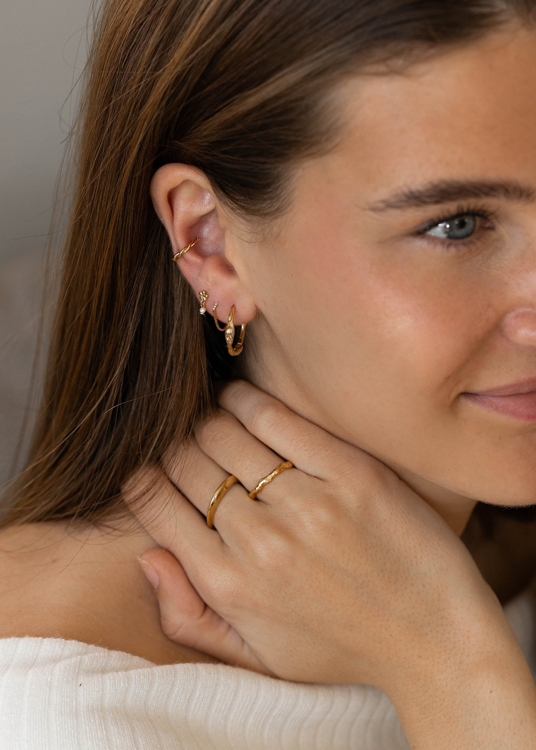 Lola Studs