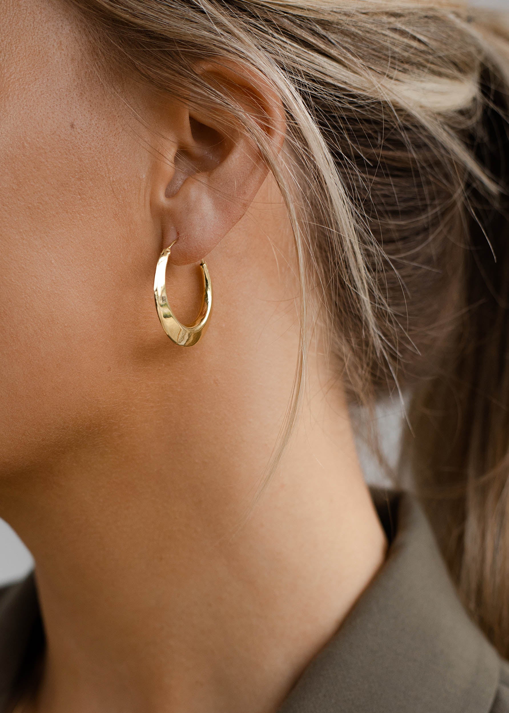 Molly Hoops