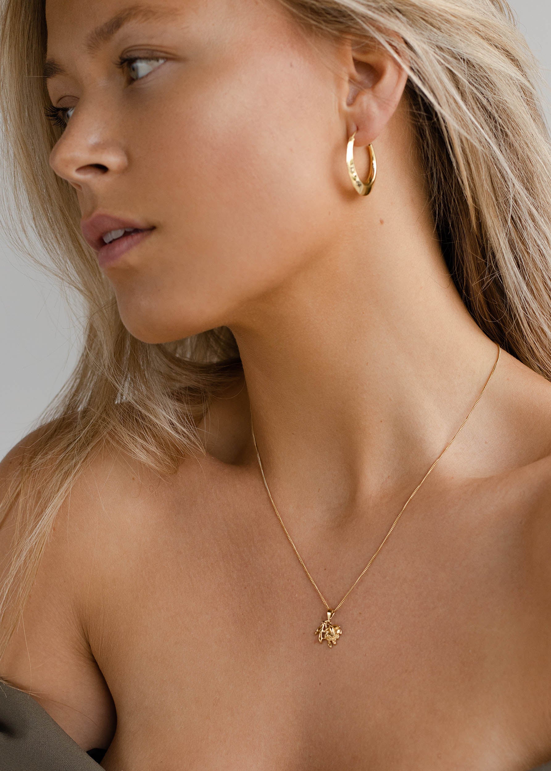 Molly Hoops