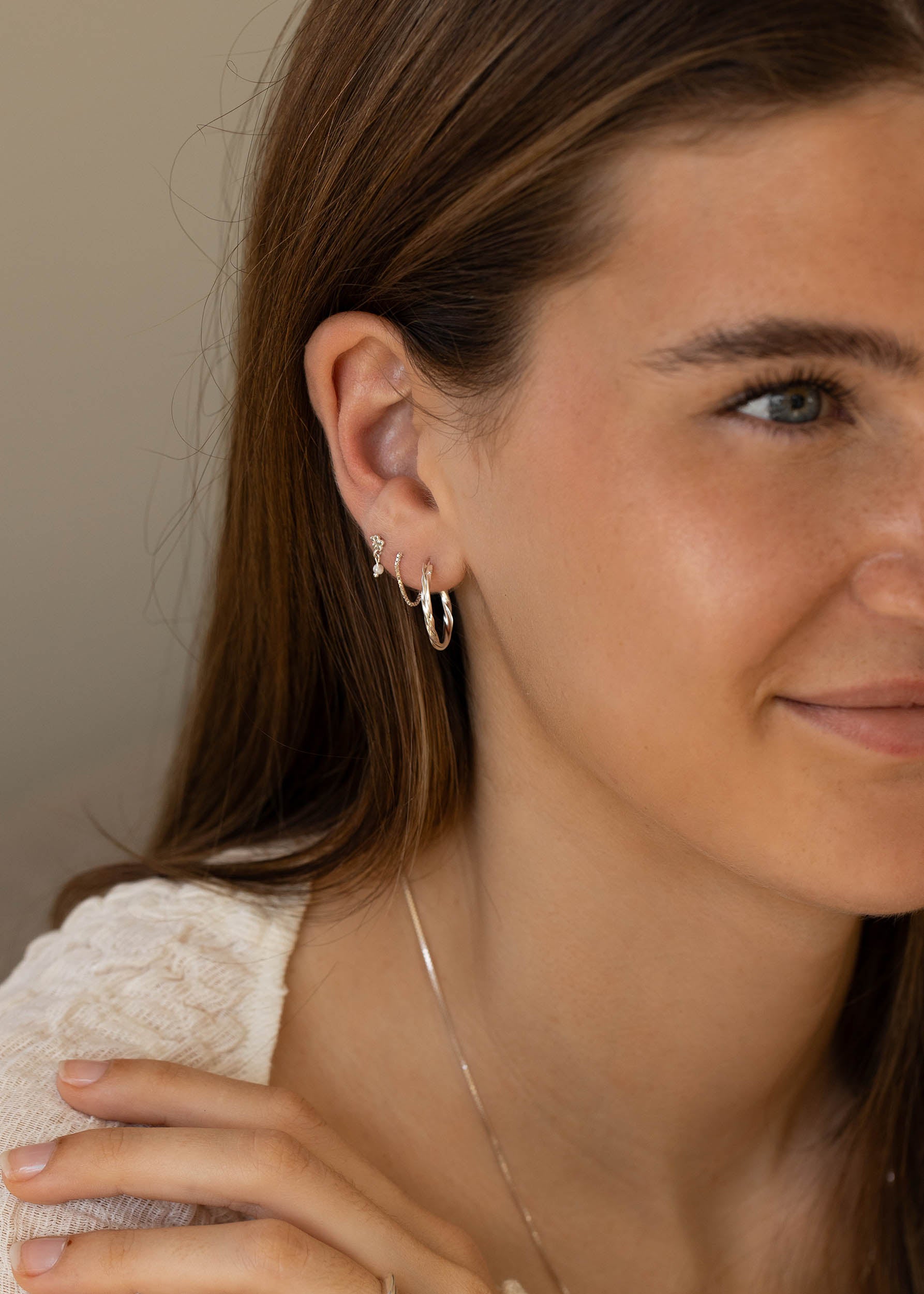 Lola Studs